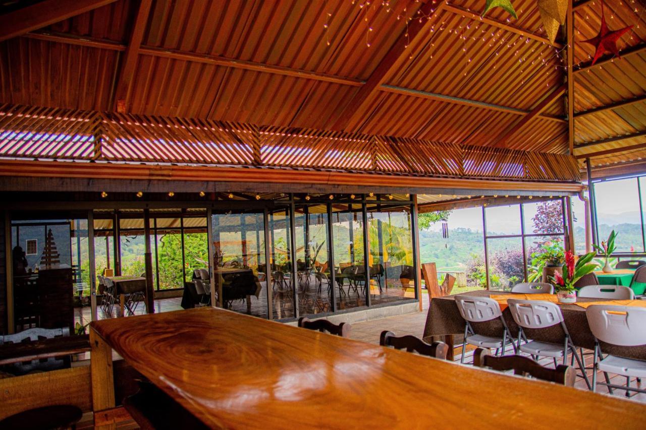 Pacuare Mountain Lodge Tres Equis Exteriör bild