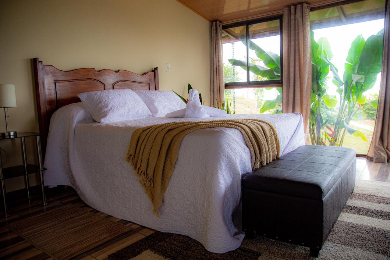 Pacuare Mountain Lodge Tres Equis Exteriör bild