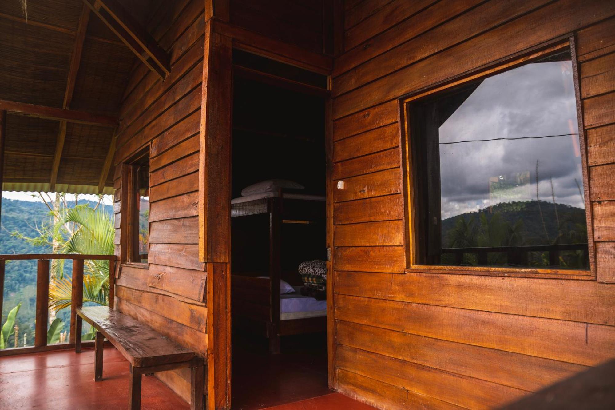 Pacuare Mountain Lodge Tres Equis Exteriör bild