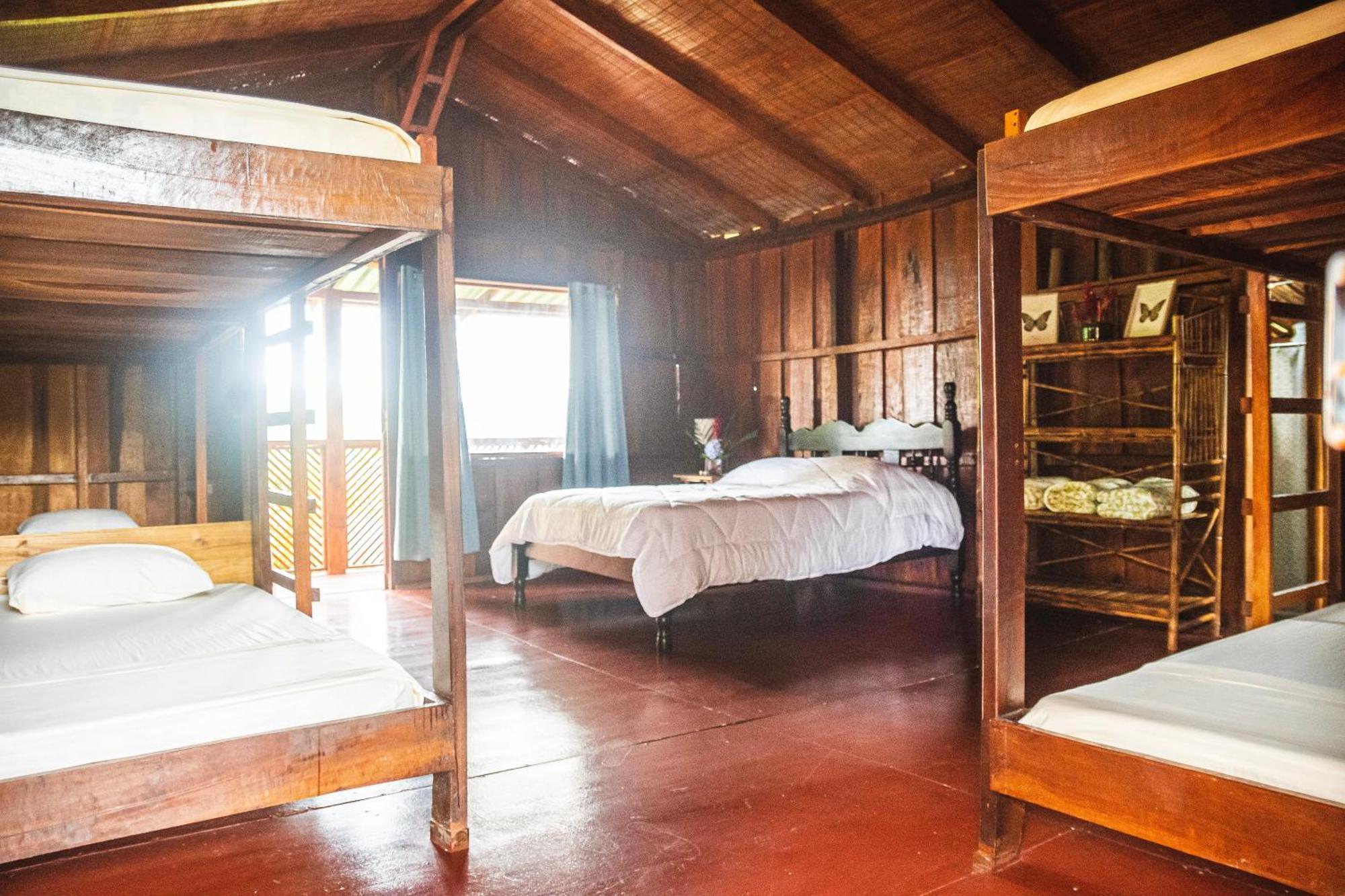 Pacuare Mountain Lodge Tres Equis Exteriör bild