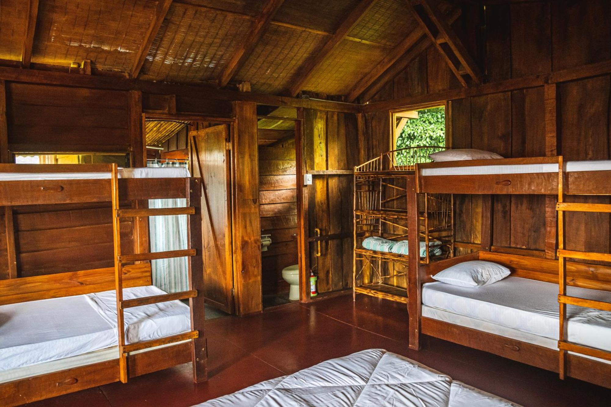 Pacuare Mountain Lodge Tres Equis Exteriör bild